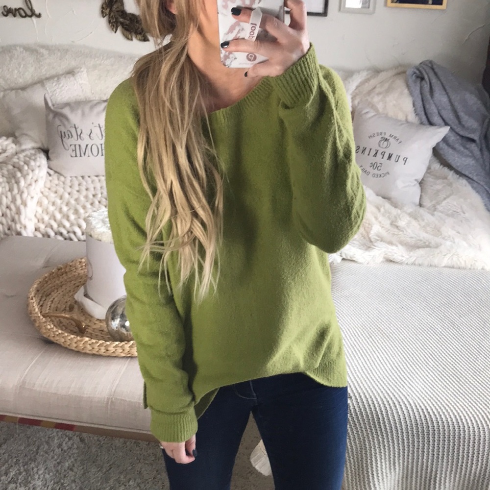 Zip back green sweater